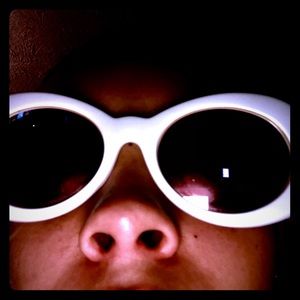 Meet your Posher, Brook